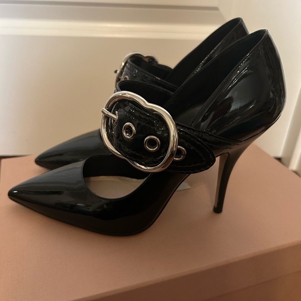 Mui Mui patent heels
